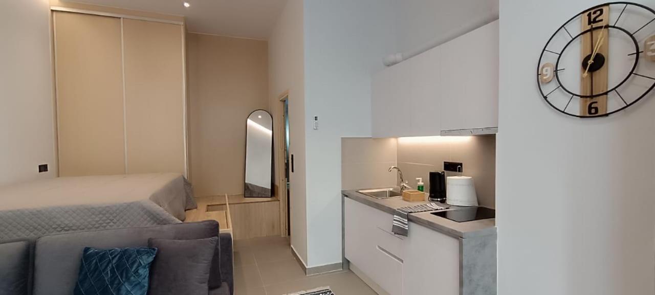 Aris Premium Accommodations Афіни Екстер'єр фото